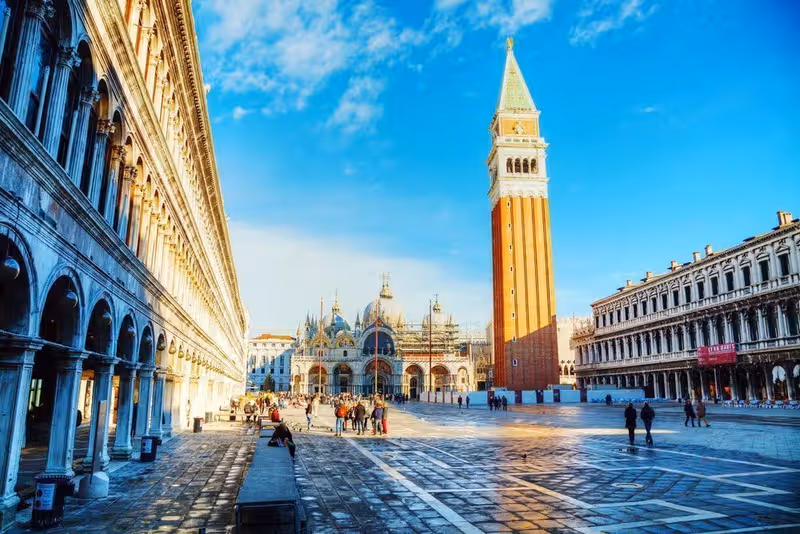 Walking tour Doge's Palace & St. Mark's Basilica